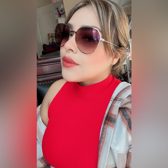 SALE JUST TODAY🌻GIVENCHY flat aviator sunglasses 🌼✨ - Picture 5 of 16